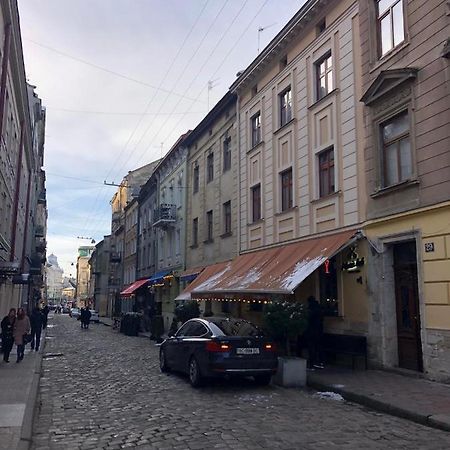 Kepler Lägenhet Lviv Exteriör bild